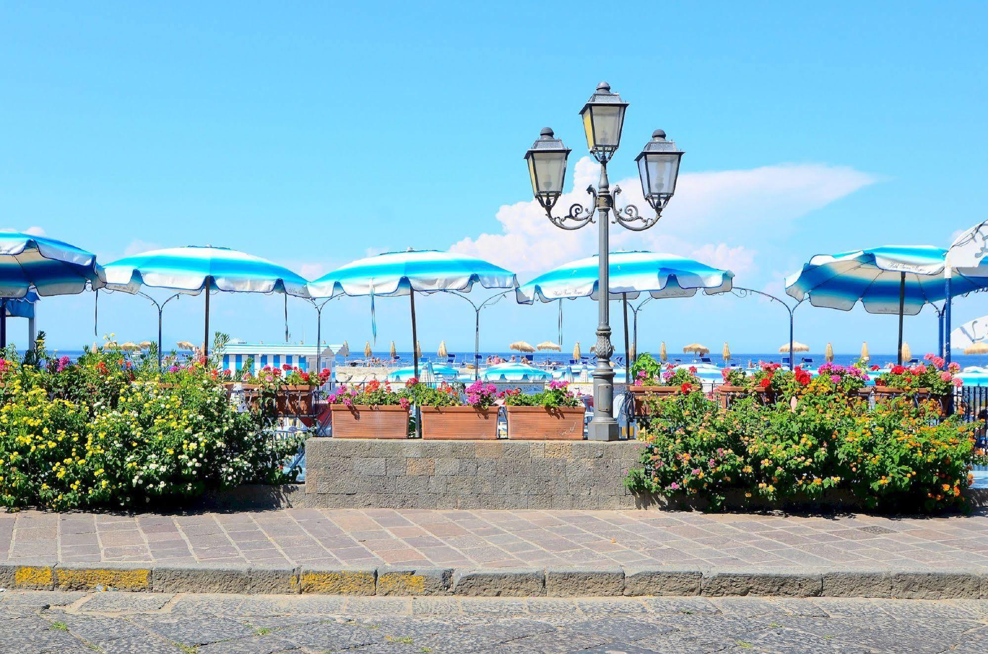 Hotel Terme Marina Lacco Ameno  Dış mekan fotoğraf
